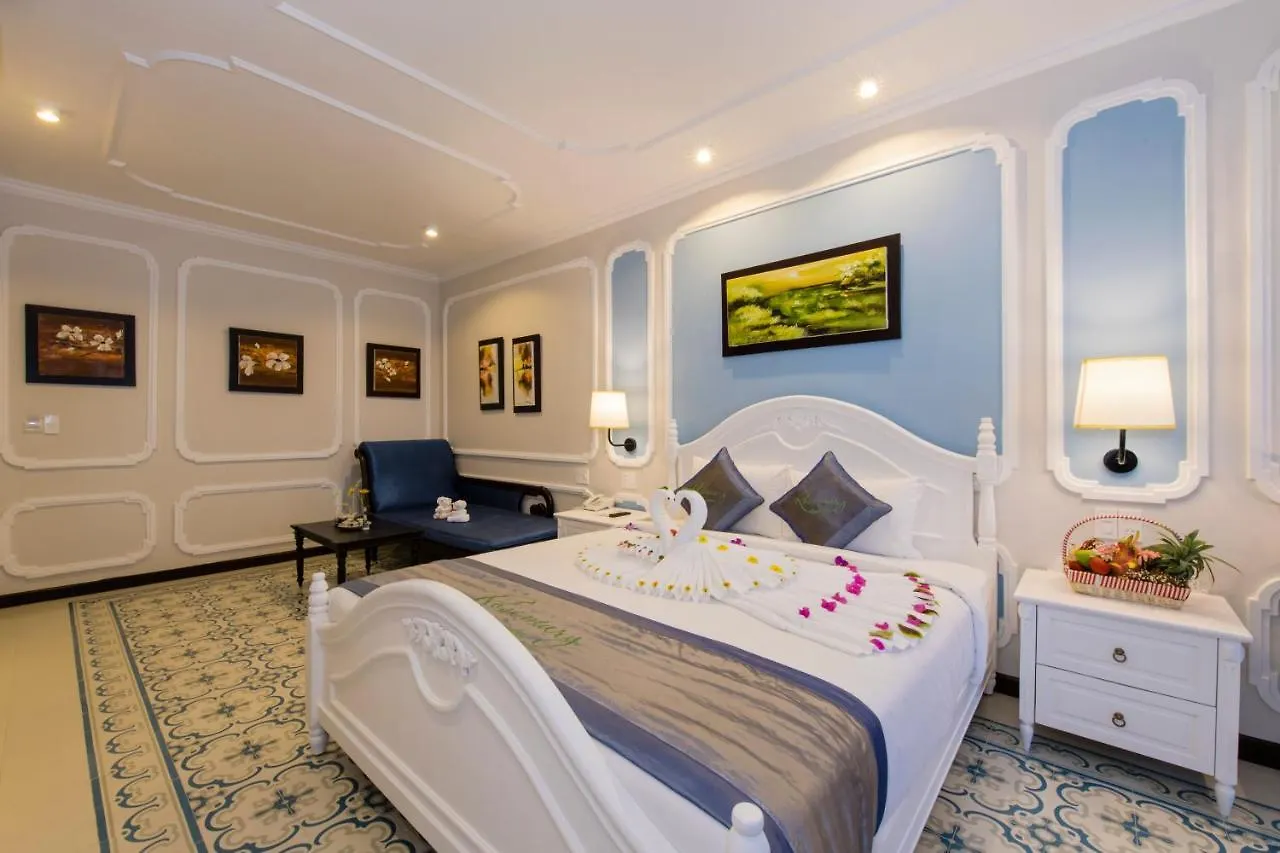 Hoi An Rosemary Boutique Hotel & Spa - A Peaceful Retreat Hoi An